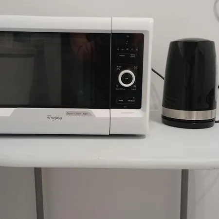 Daire Self Check-in Apartament Lotnisko Szpital Parking Targi *