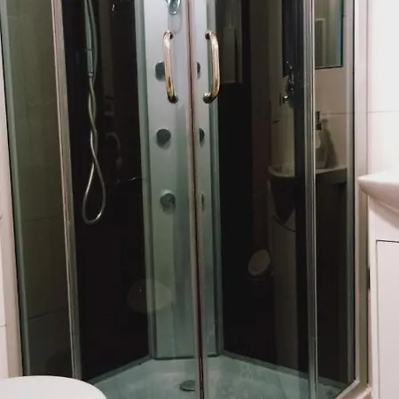 Self Check-in Apartament Lotnisko Szpital Parking Targi *