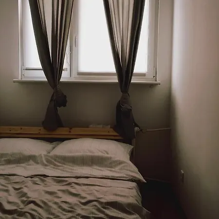 Self Check-in Apartament Lotnisko Szpital Parking Targi